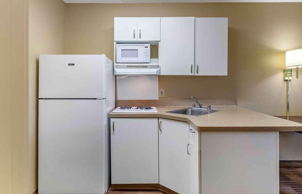 Extended Stay America Suites - Austin - Northwest Arboretum Номер фото
